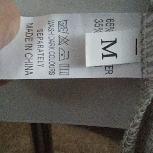 Brand NWOT Sweater, Pull on, Wrap Med Black - Picture 8 of 8